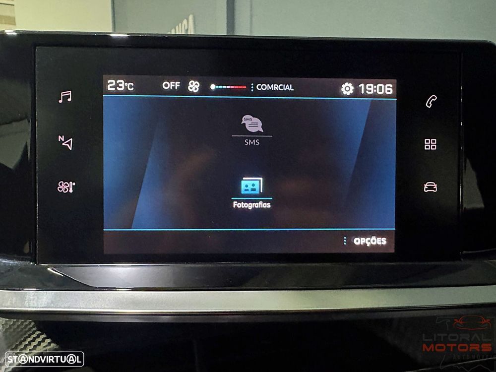 Peugeot 208 1.2 PureTech SE Style - 31