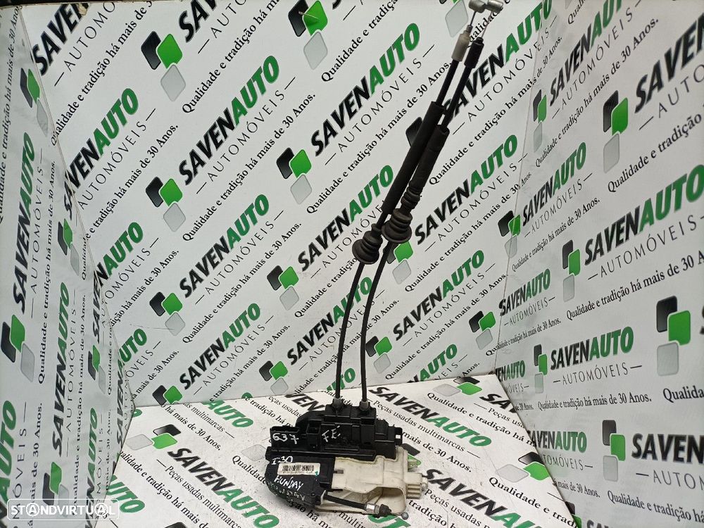 Fecho / Fechadura Porta Frente Esq Hyundai I30 (Fd) - 1