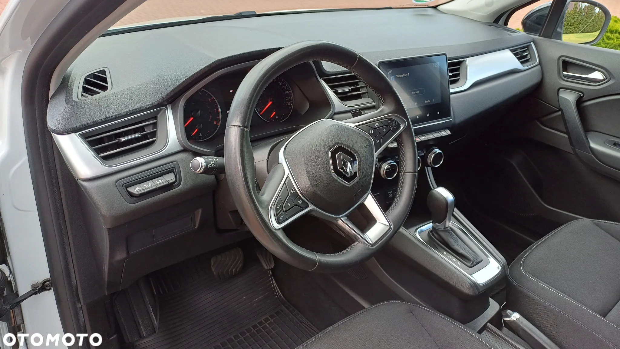 Renault Captur TCe Mild Hybrid 140 EDC GPF EVOLUTION - 10