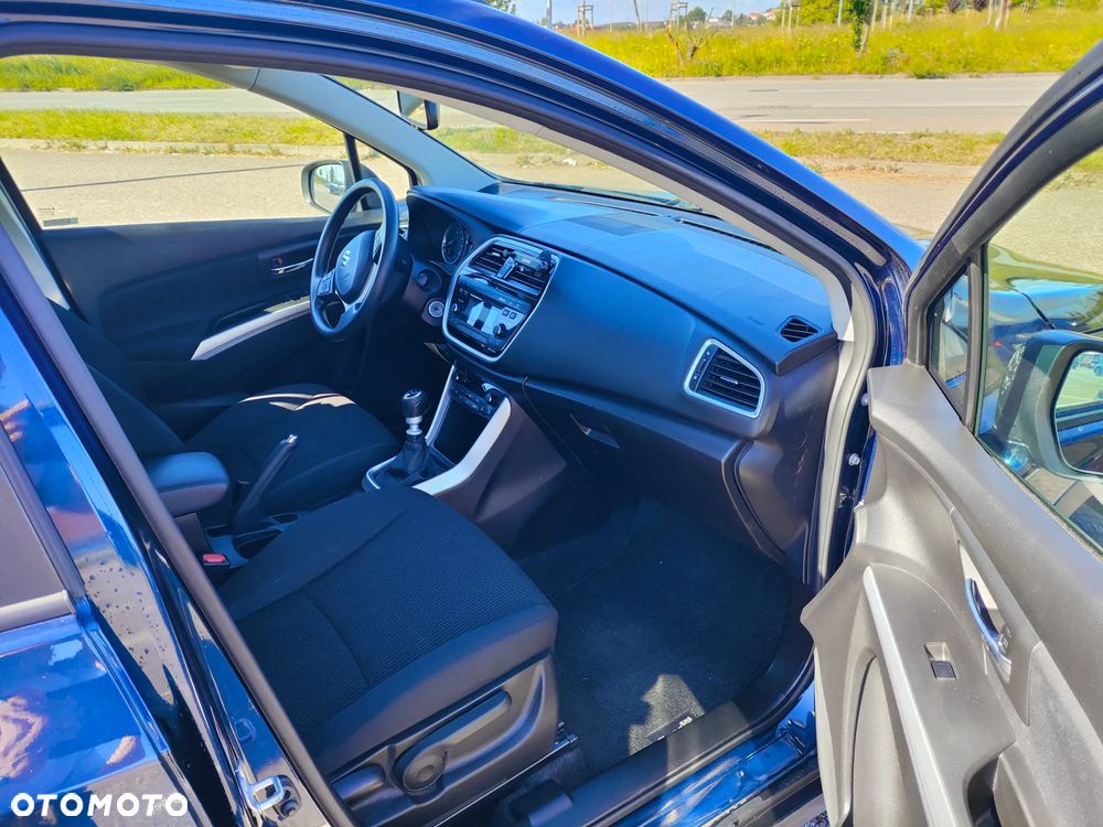 Suzuki SX4 - 7