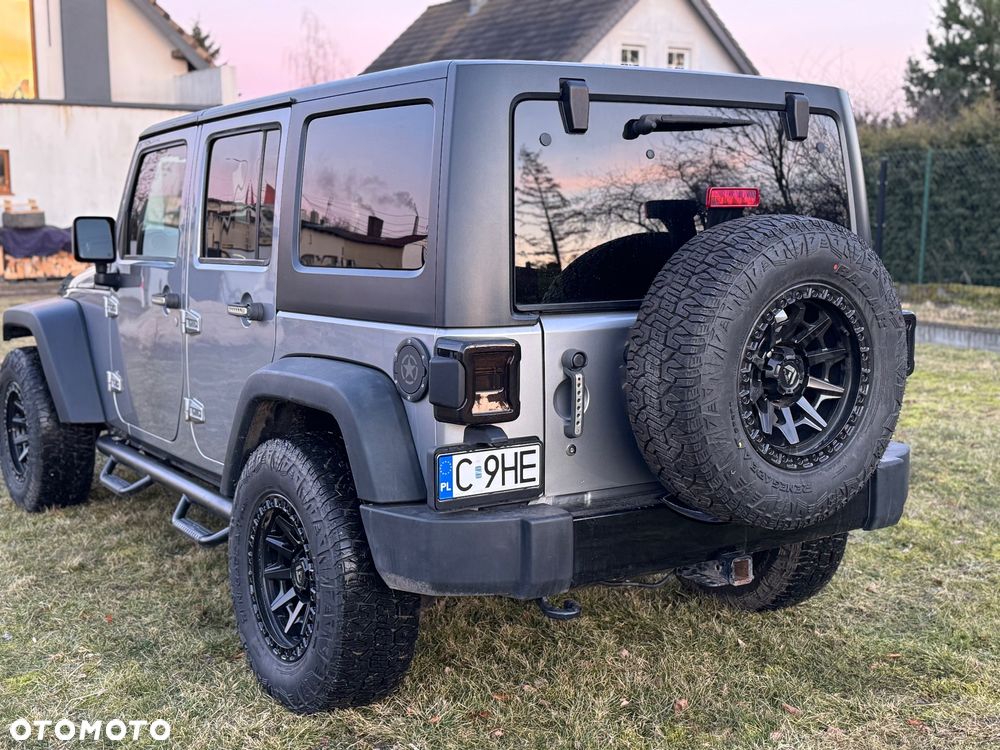 Jeep Wrangler - 7
