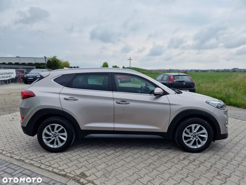 Hyundai Tucson - 8
