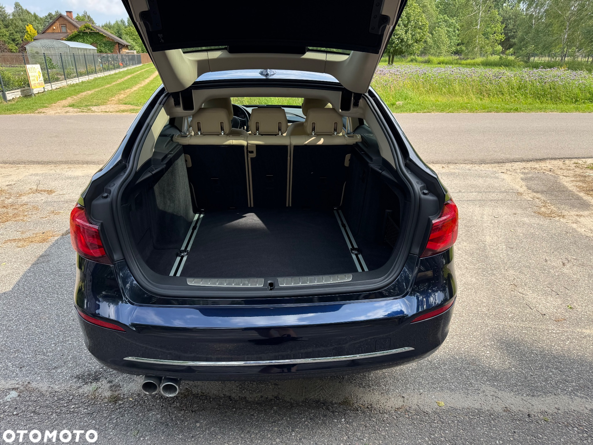 BMW 3GT 320i xDrive Luxury Line - 12