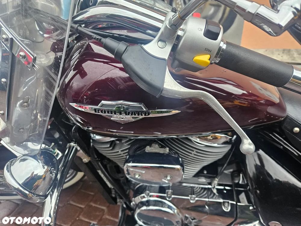 Suzuki VL 800 Volusia - Boulevard C50 - 10