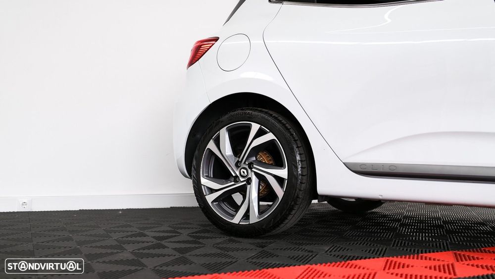 Renault Clio - 9