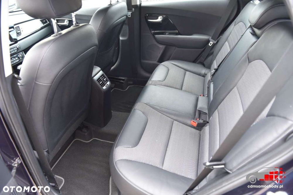Kia Niro - 13