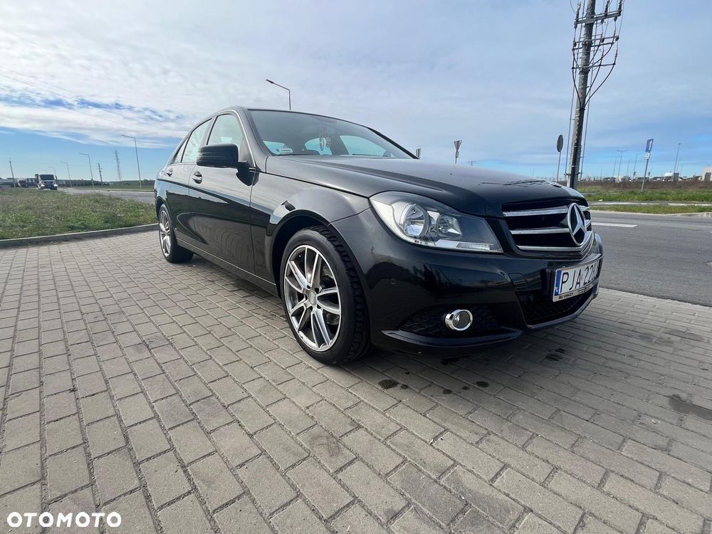 Mercedes-Benz Inny - 1