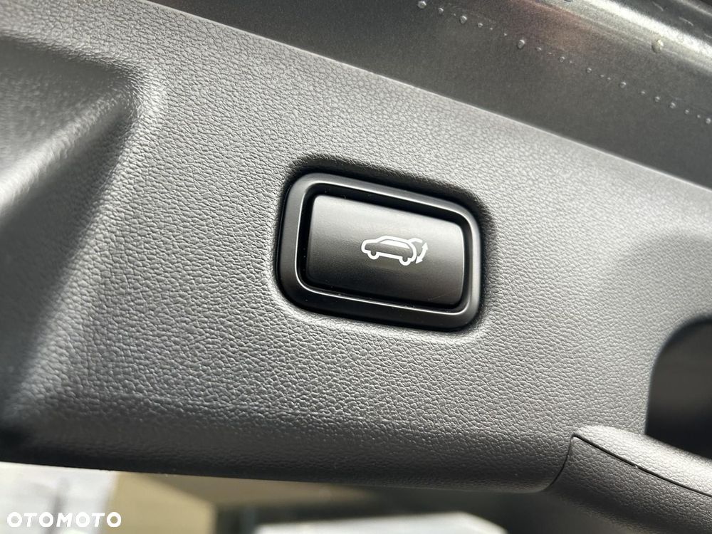 Hyundai Tucson 1.6 T-GDi HEV Executive 4WD - 19