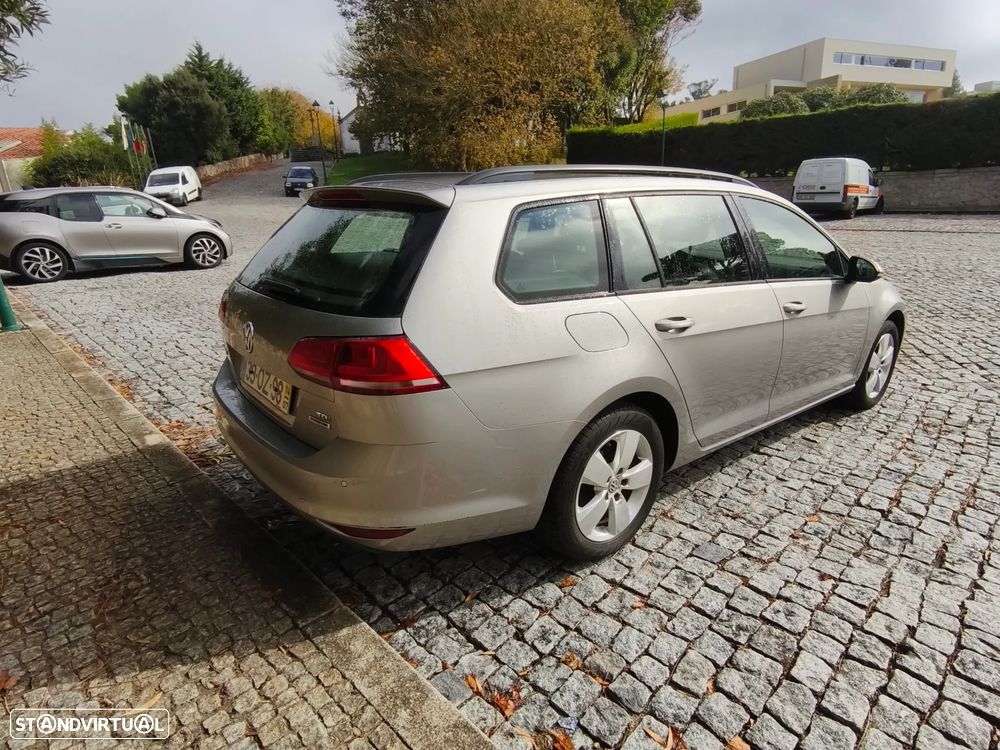 VW Golf Variant - 4
