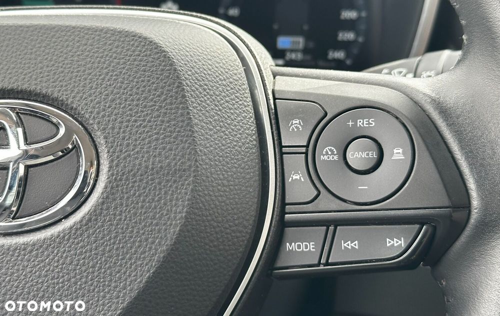 Toyota Corolla 1.8 Hybrid Comfort - 12