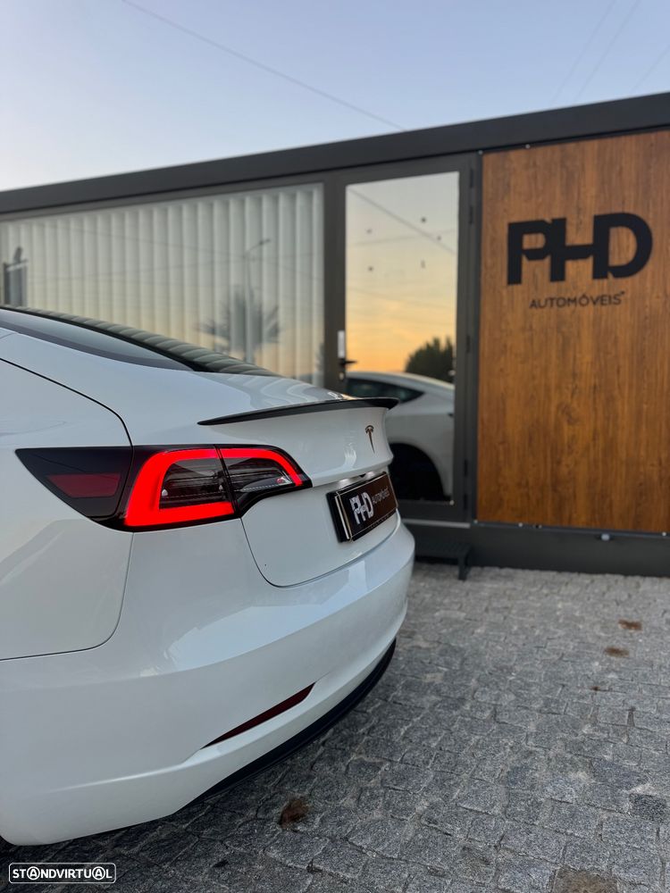 Tesla Model 3 Long Range AWD Dual Motor Performance - 19
