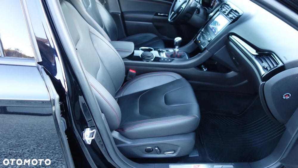 Ford Mondeo 2.0 EcoBlue ST-Line - 35