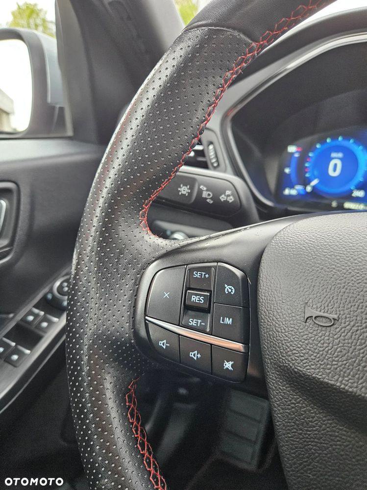 Ford Kuga 2.5 FHEV FWD ST-Line - 10