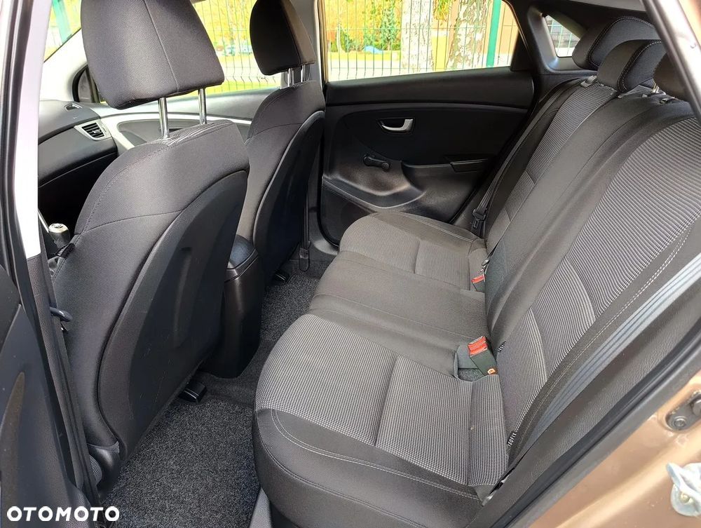 Hyundai i30 1.4 Style - 16