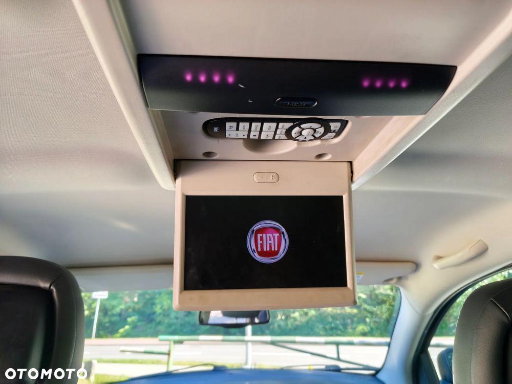 Fiat Freemont 2.0 Multijet Black Code AWD - 8