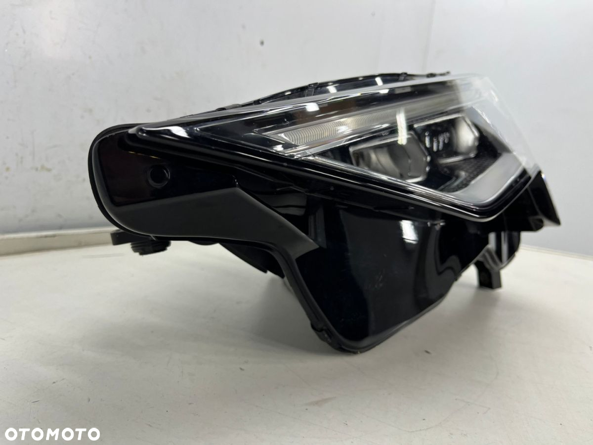 Lampa reflektor Audi Q8 e-tron Q8 e-tron Sportback 18r.- LEWA przednia FULL LED Europa 4ke941039 - 2