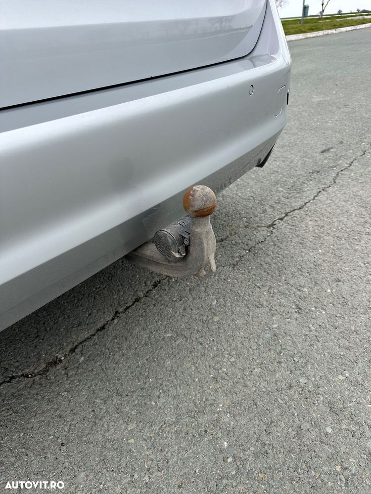 BMW Seria 3 320d xDrive AT MHEV - 11