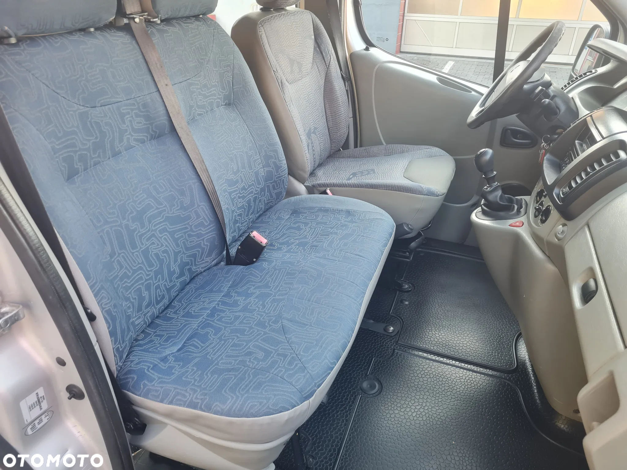 Renault Trafic dCi L2H1 - 14