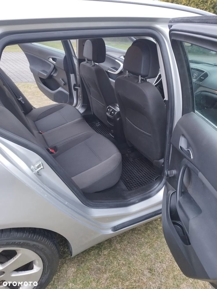 Opel Insignia - 9