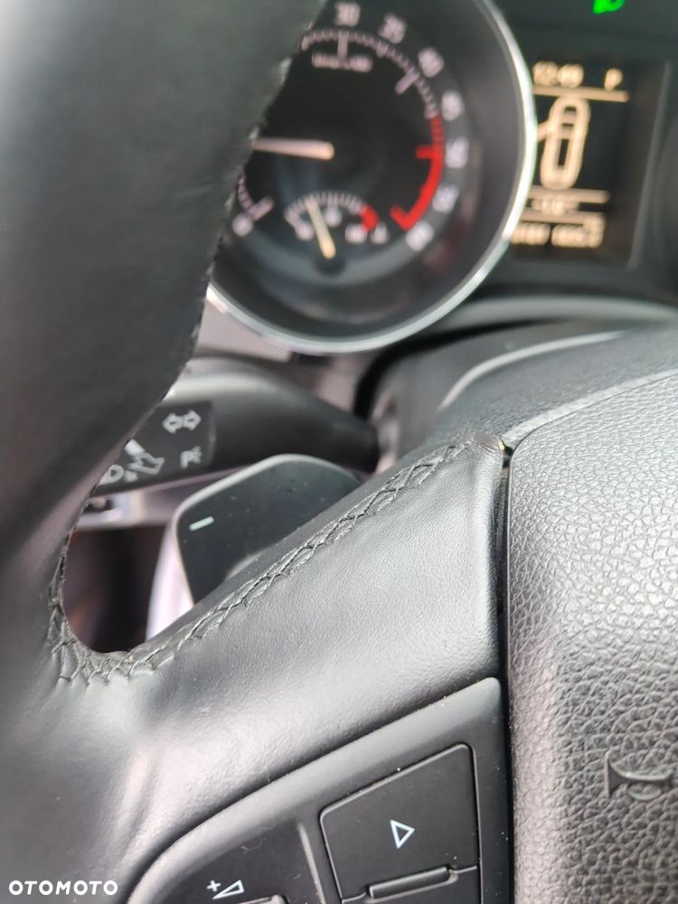 Skoda Superb 2.0 TDI DSG Exclusive - 16