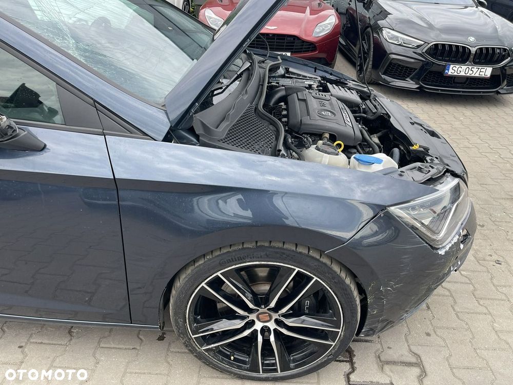 Seat Leon Sportstourer 2.0 TSI 4Drive OPF DSG Cupra - 2