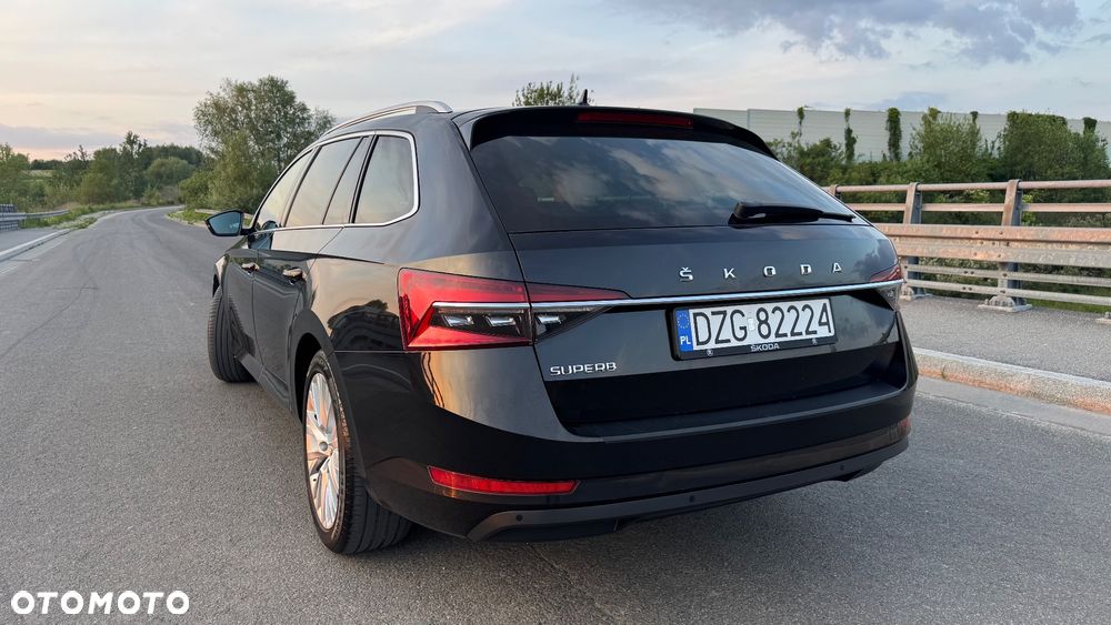 Skoda Superb 2.0 TDI Style DSG - 8