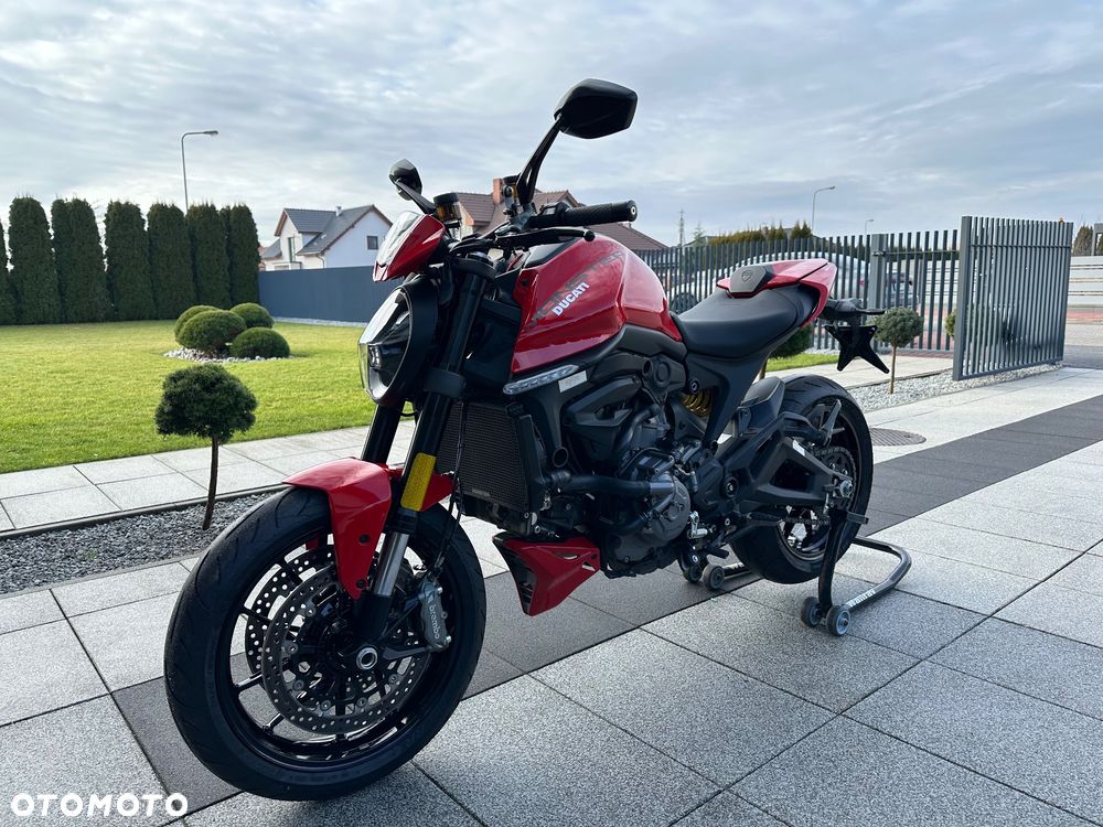 Ducati Monster - 18