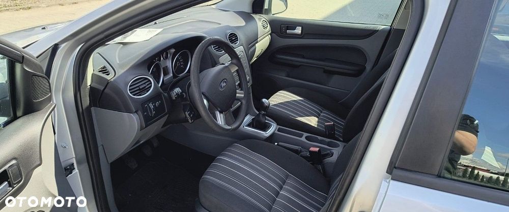 Ford Focus - 6