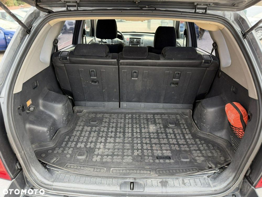 Hyundai Tucson 2.0 2WD GLS - 24