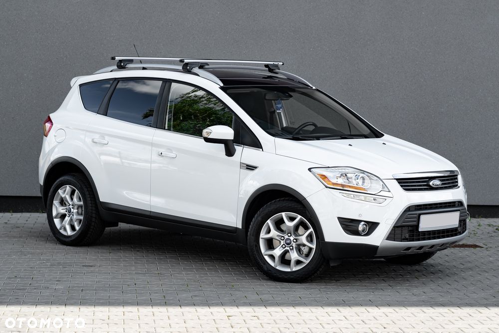 Ford Kuga 2.0 TDCi 4x4 Titanium - 4