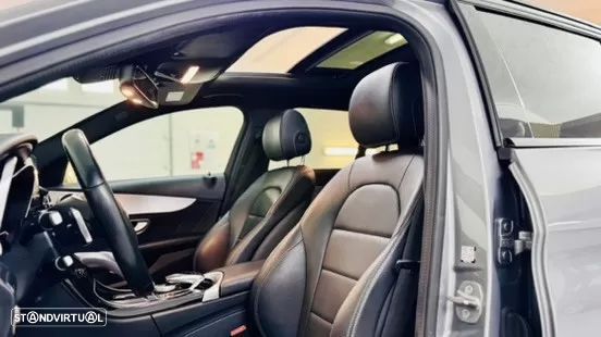 Mercedes-Benz C 300 h AMG Line - 26