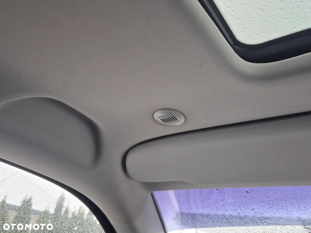 Volkswagen Multivan 2.0 TDI L1 Comfortline DSG - 17