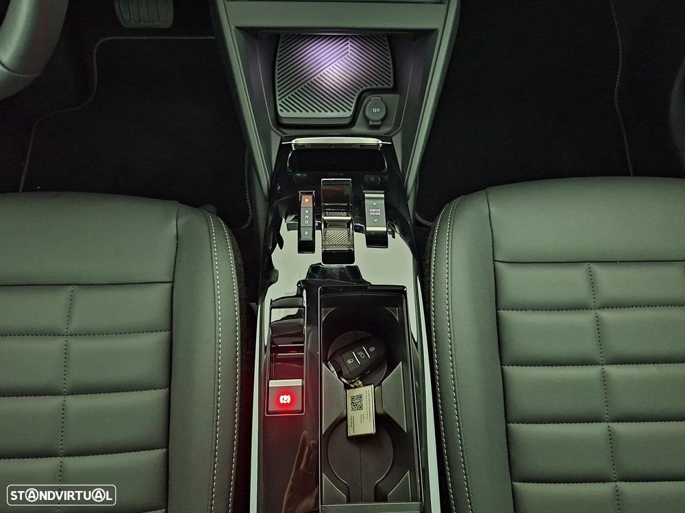 Citroën e-C4 X 54 kWh Autonomia Alargada Plus - 32