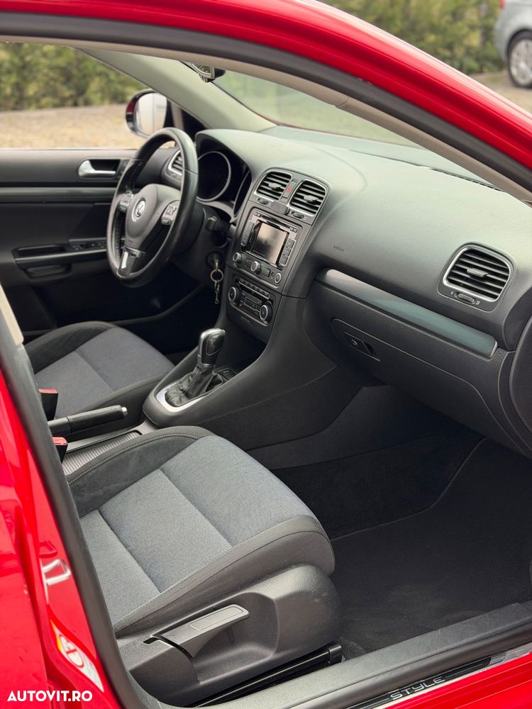 Volkswagen Golf 2.0 TDI DPF DSG Style - 7