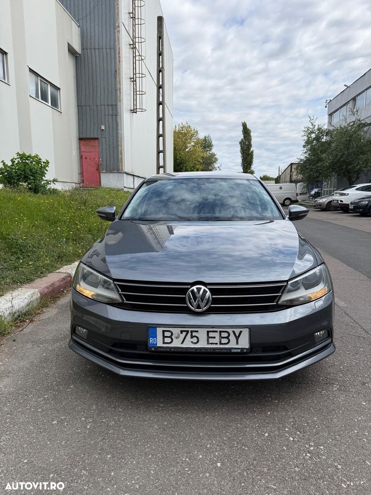Volkswagen Jetta - 9