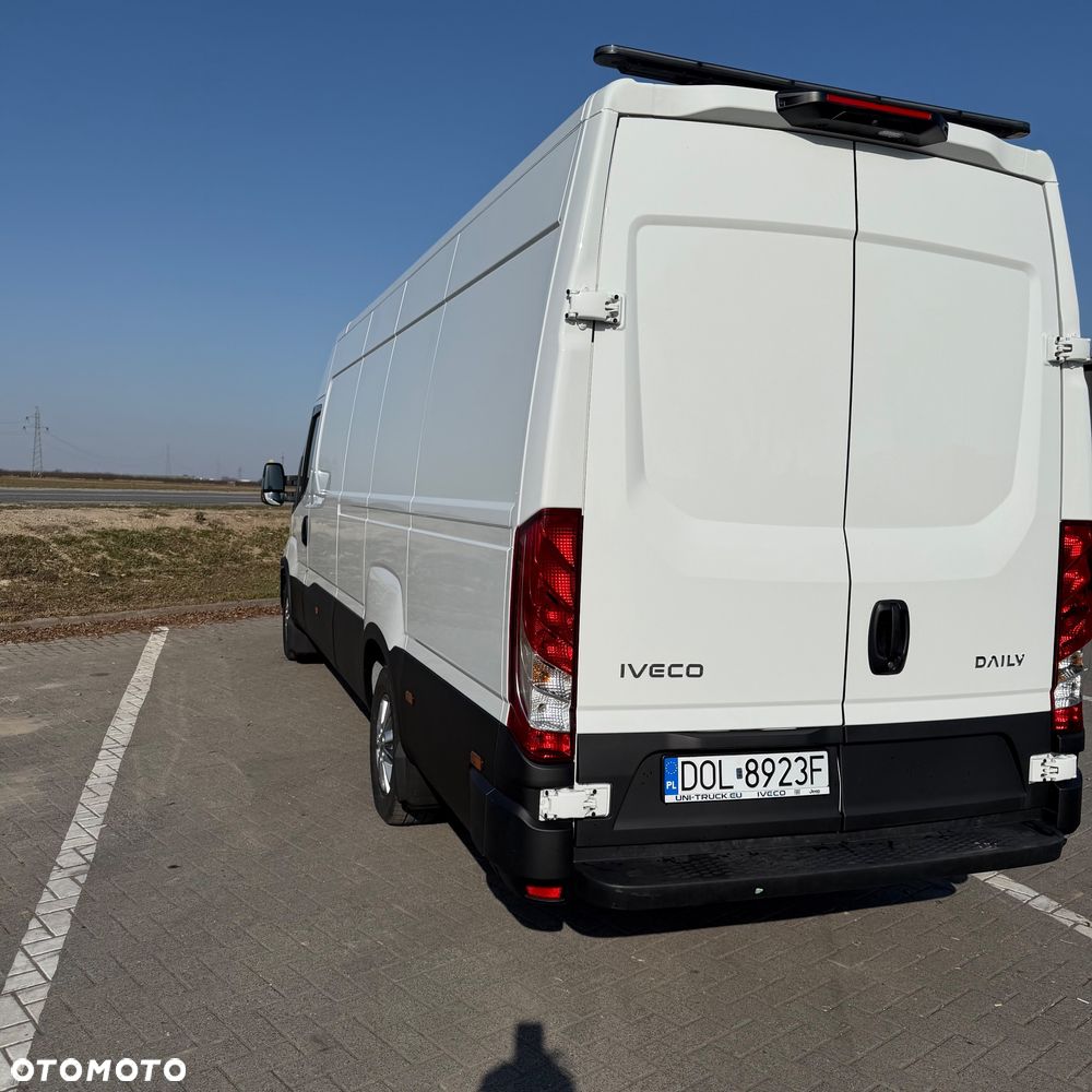 Iveco 35s18 - 14