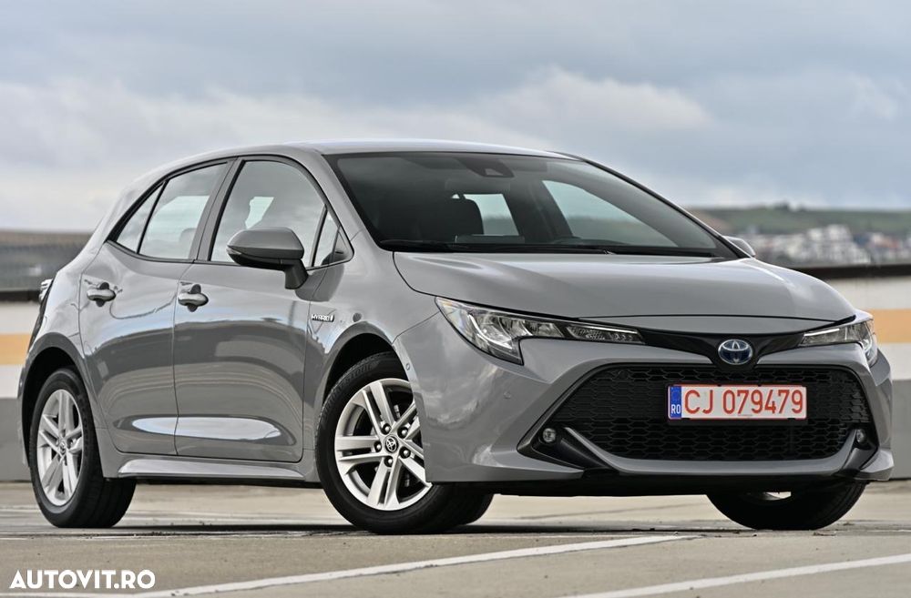Toyota Corolla 1.8 Hybrid Business Edition - 3
