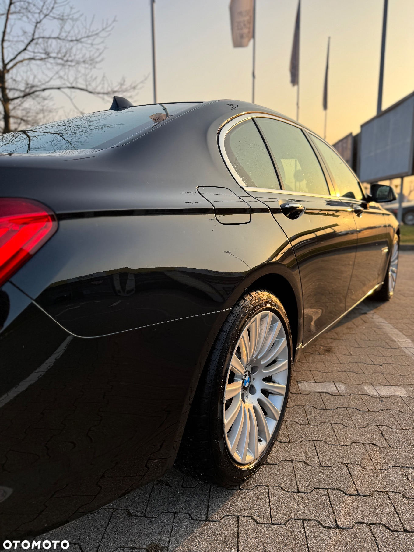 BMW Seria 7 740d xDrive - 27