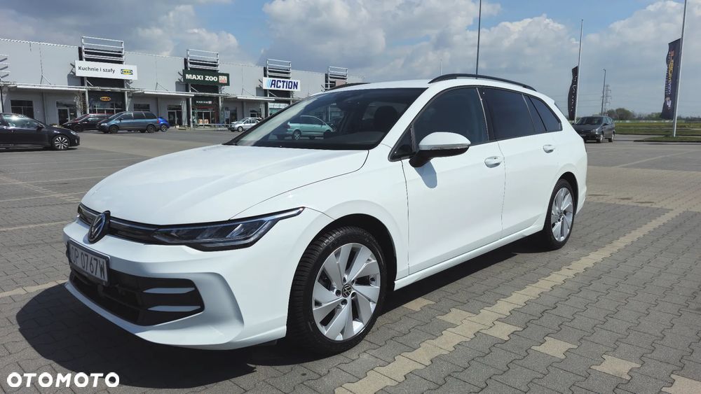 Volkswagen Golf 1.5 TSI Life - 1