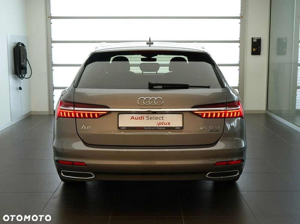 Audi A6 Avant - 4