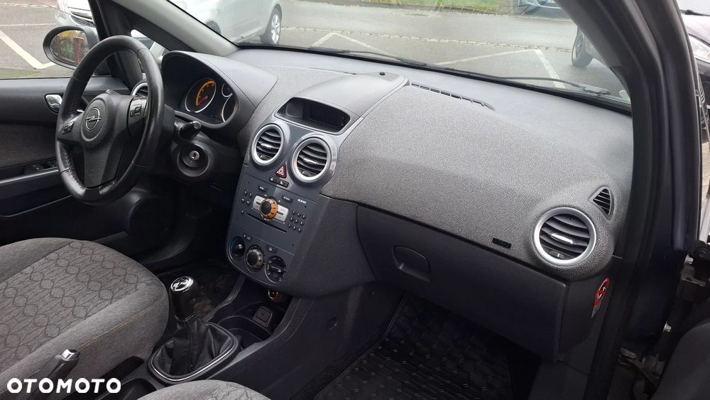 Opel Corsa - 23