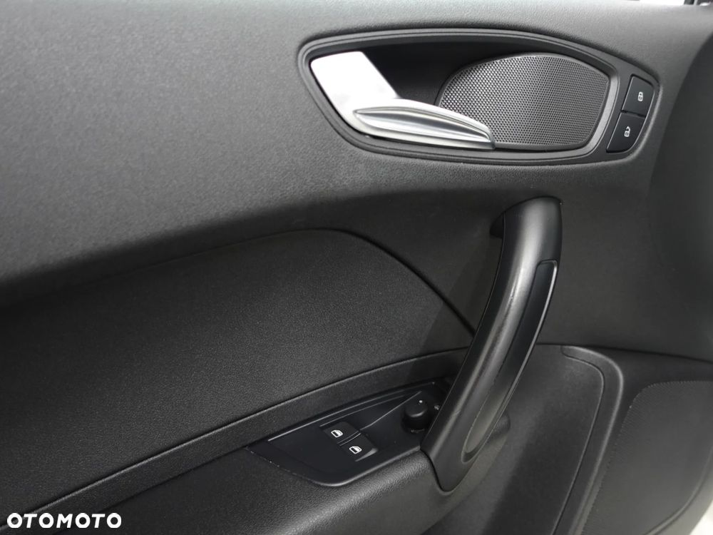 Audi A1 3-drzwiowe 1.2 TFSI Ambition - 19