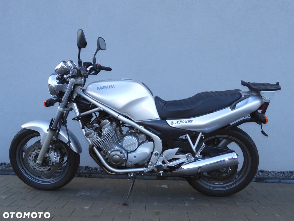 Yamaha XJ - 24