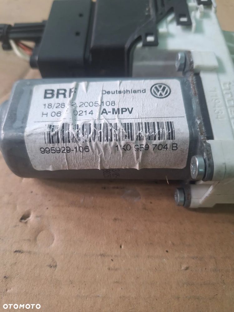 VW Touran Silniczek szyby prawy tył 1K0959704B - 3