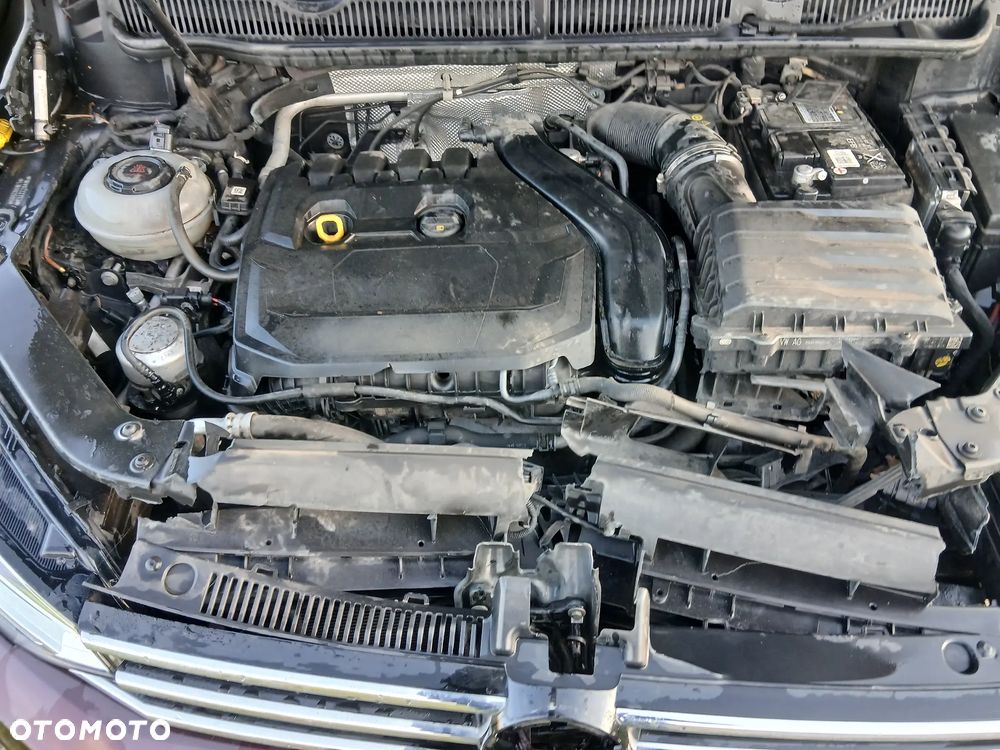 Volkswagen Touran 1.5 TSI ACT OPF DSG Highline - 15