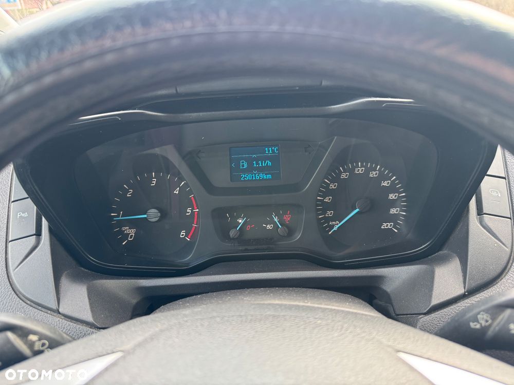 Ford Transit Custom - 23