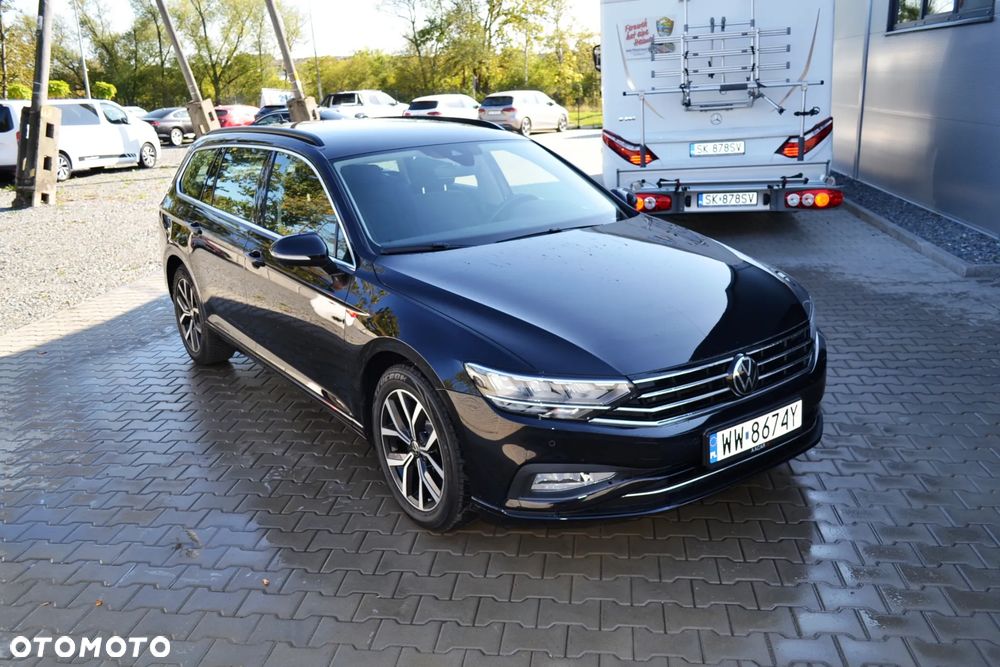 Volkswagen Passat - 4