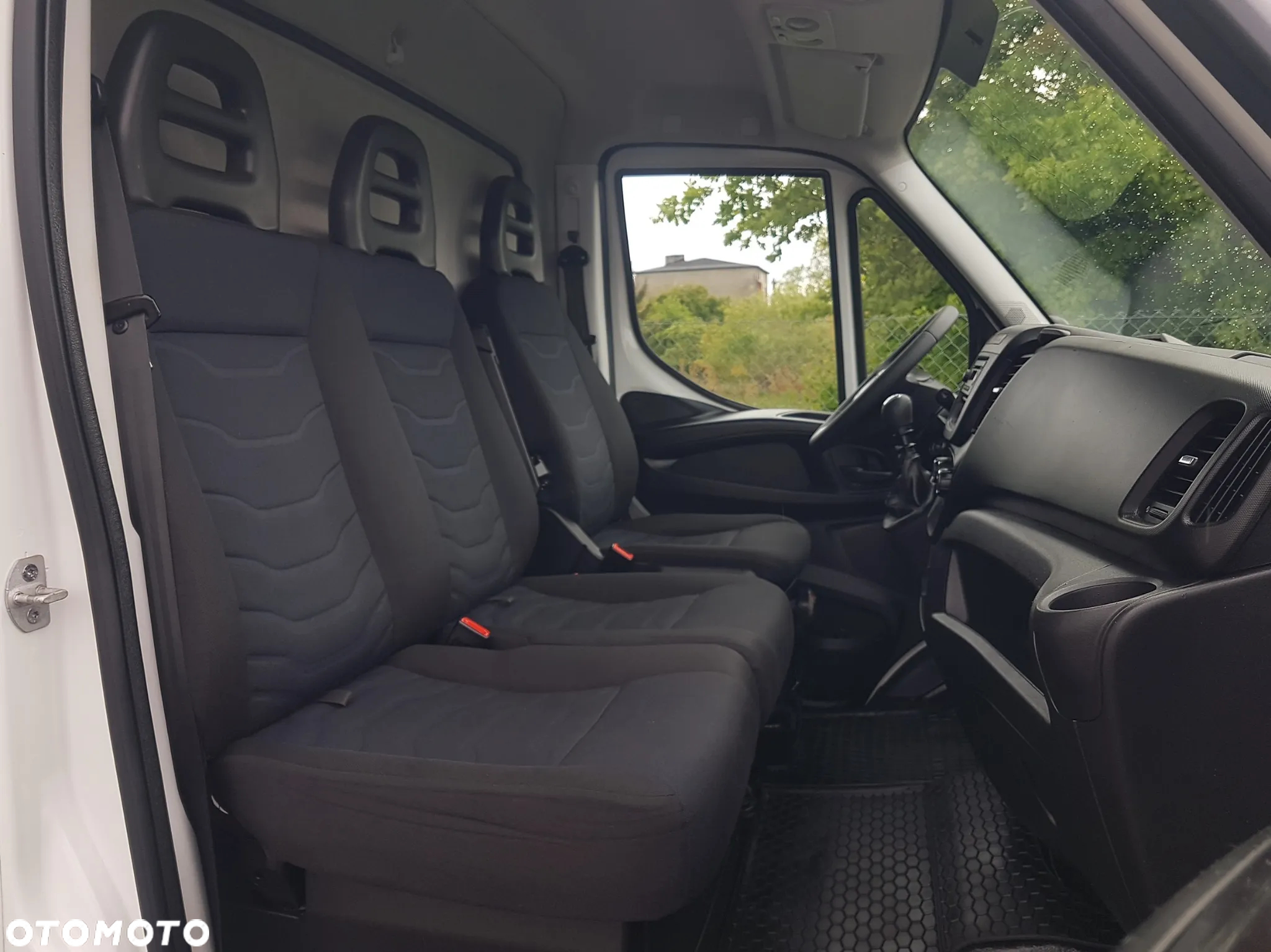 Iveco DAILY 3,0 KLIMA 8EP KONTENER 4,22x2,10x2,11 AC KRAJOWY DMC 3500 KG 35S15 - 8