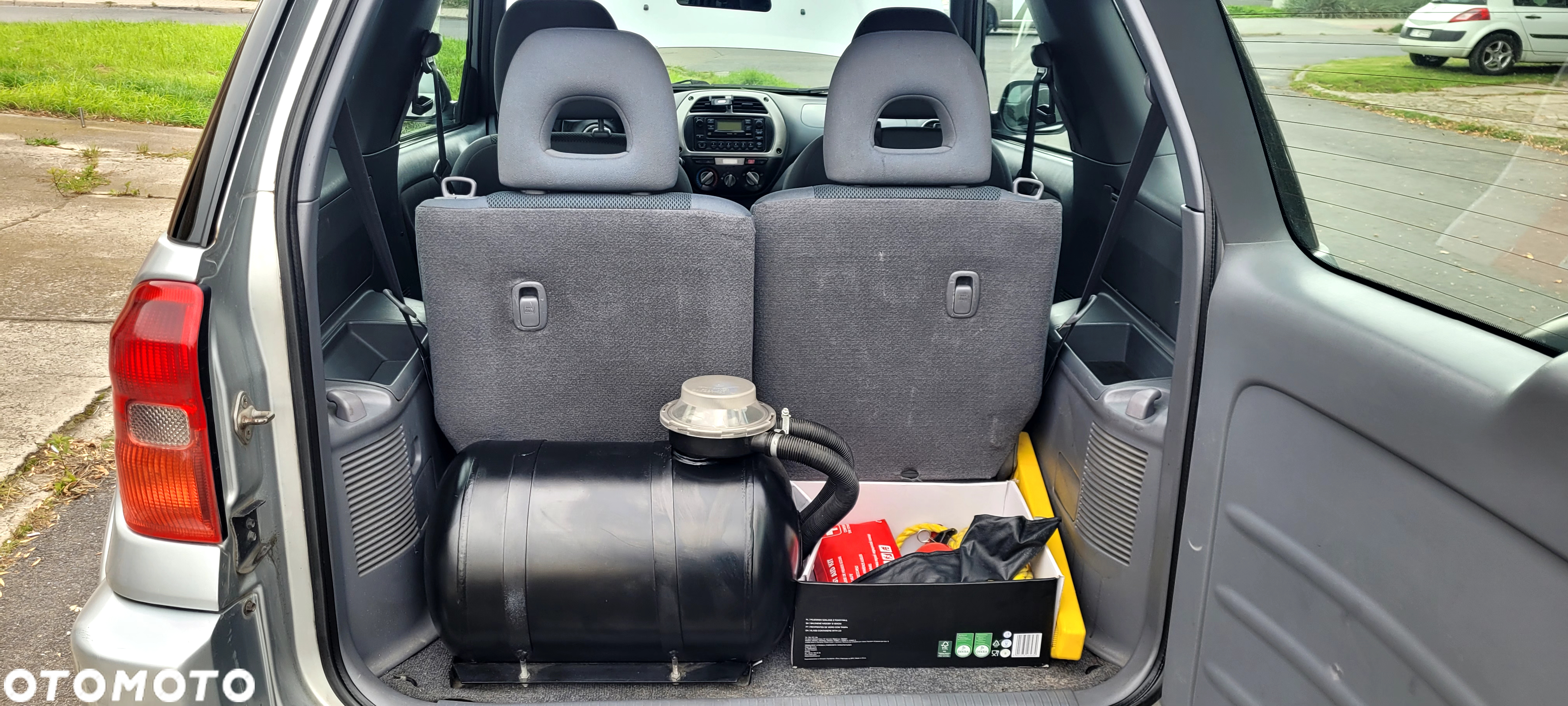 Toyota RAV4 2.0 VVT-i 4x4 - 16
