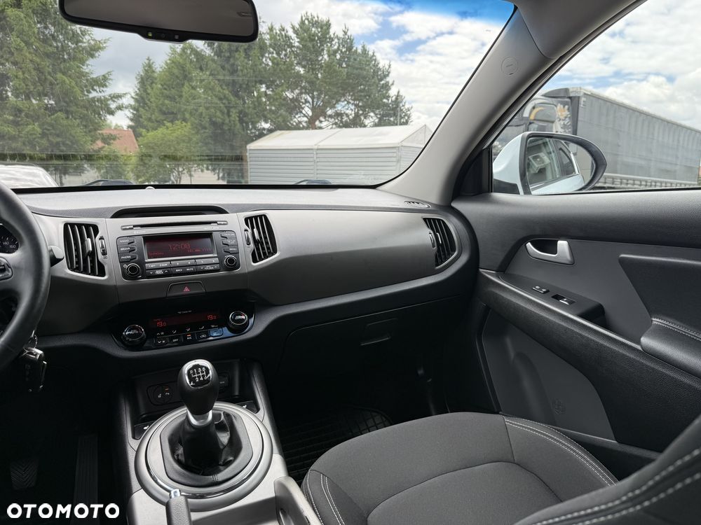 Kia Sportage - 16